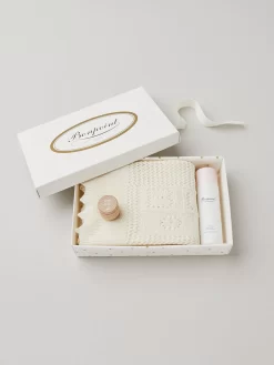 Newborn & Baby Bonpoint Curated Newborn Gift Boxes | The Sleep Moment Set
